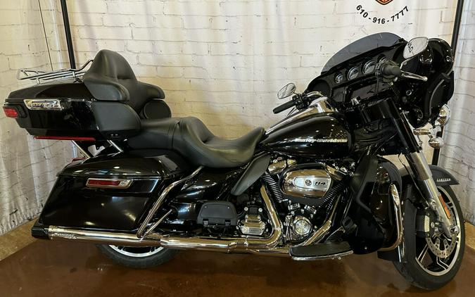 2022 Harley-Davidson Ultra Limited FLHTK Vivid Black