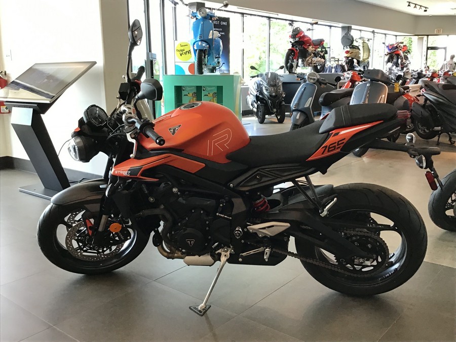 2025 Triumph Street Triple 765 R