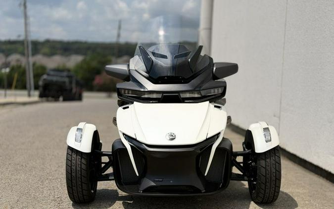 2026 Can-Am Spyder RT