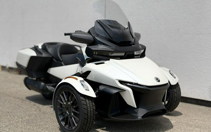 2026 Can-Am Spyder RT