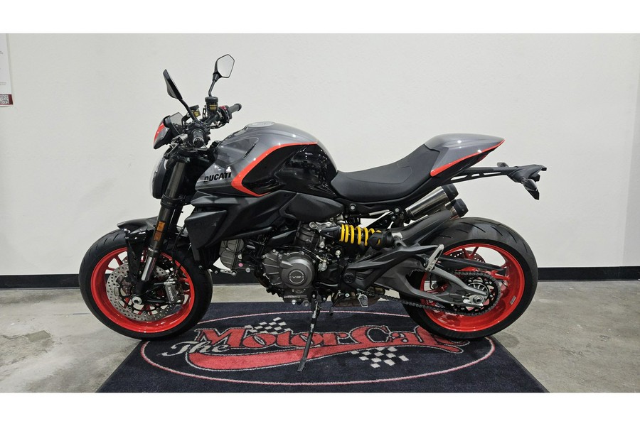 2026 MONSTER - Ducati