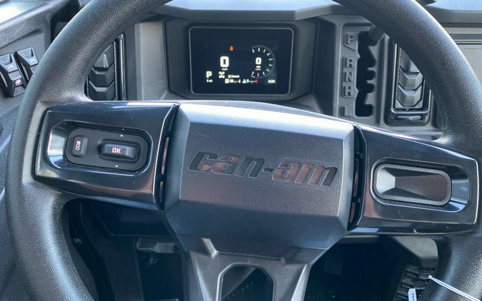 2027 Can-Am Defender XU MAX XT CAB HD10