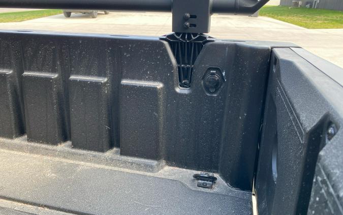 2027 Can-Am Defender XU MAX XT CAB HD10