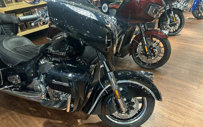 2023 Indian Motorcycle ROADMASTER, BLACK METALLIC, 49ST