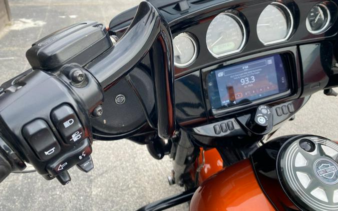 2019 Harley-Davidson® STREET GLIDE SPECIAL