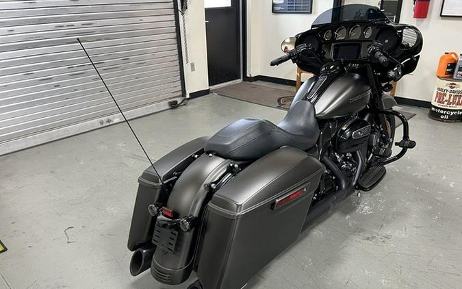 2020 Harley-Davidson FLHXS - Street Glide Special