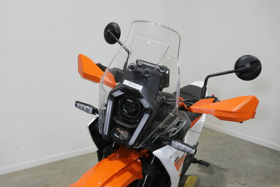 2025 KTM Adventure 390 R