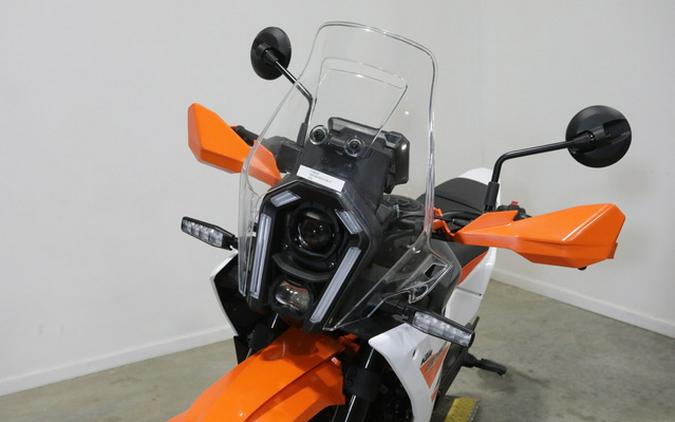 2025 KTM Adventure 390 R