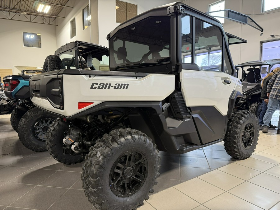 2026 Can-Am Defender Limited HD11