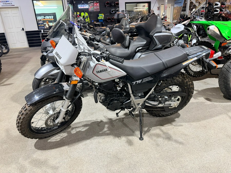 2027 Yamaha TW 200