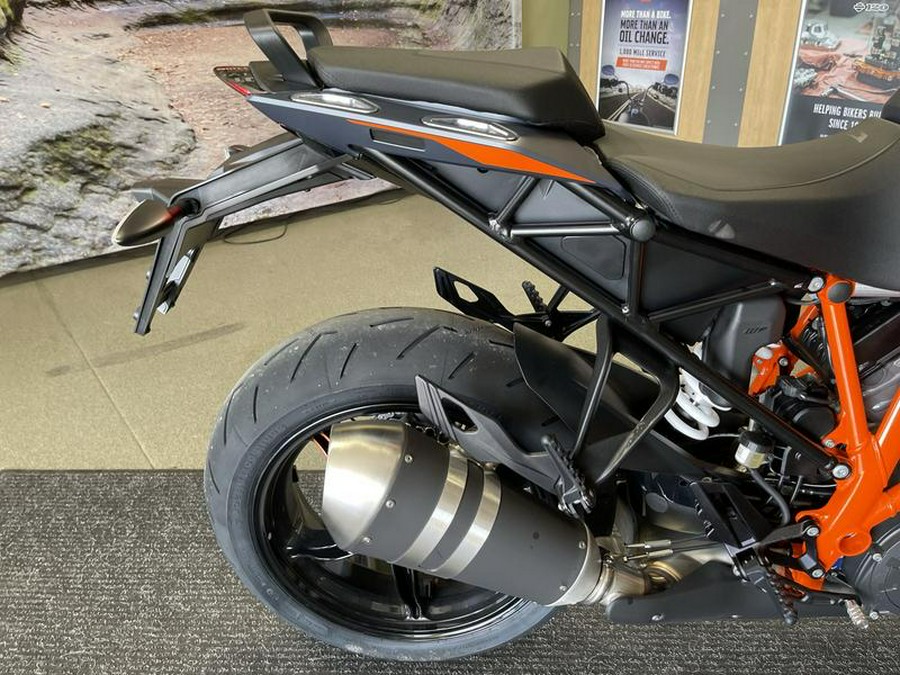 2023 KTM 1290 Super Duke GT