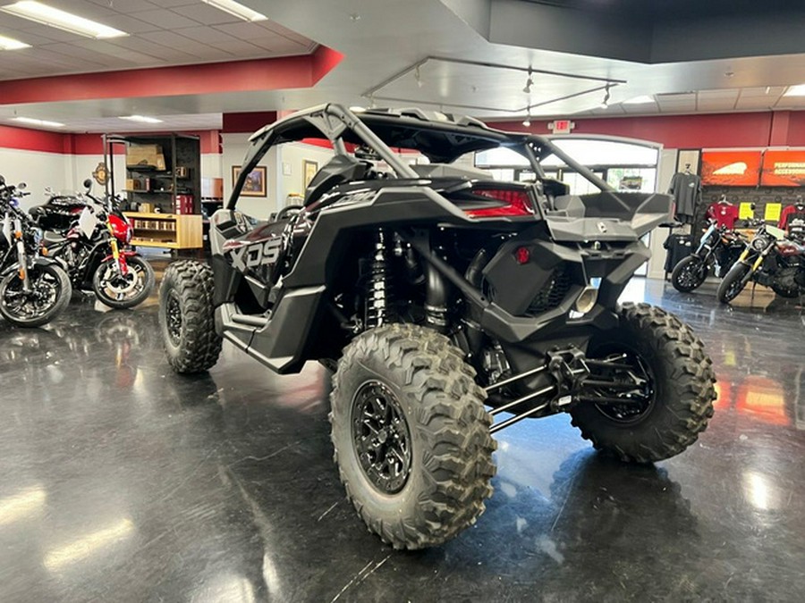 2026 Can-Am Maverick X3 X Ds Turbo RR Triple Black_4.5 In