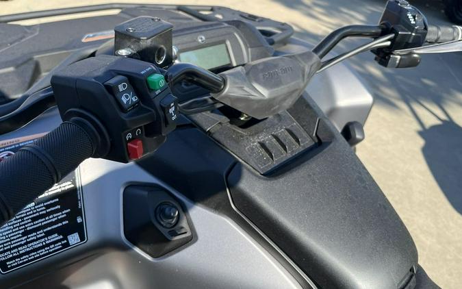2026 Can-Am Outlander MAX XT 700