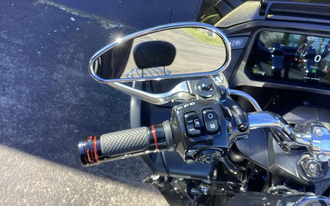 2024 Harley-Davidson Road Glide Base