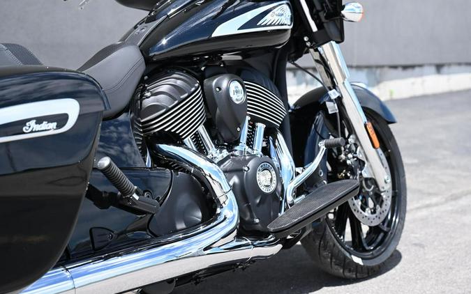 2024 Indian Motorcycle® Chieftain® Black Metallic