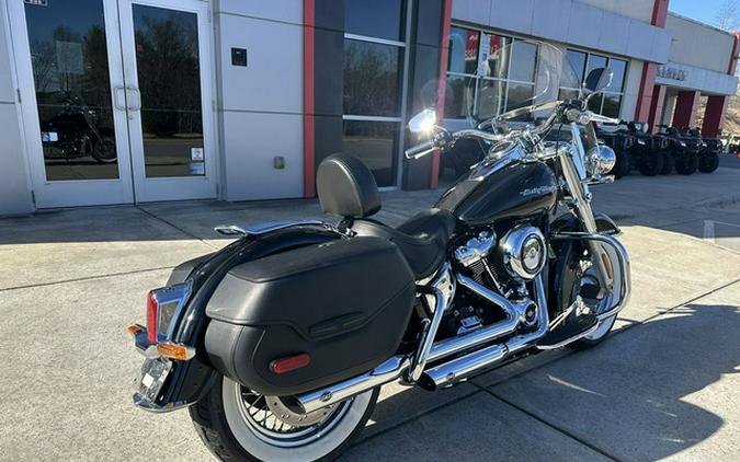 2020 Harley-Davidson Softail FLDE - Deluxe