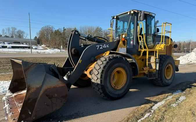 2012 724K Wheel Loader - John Deere