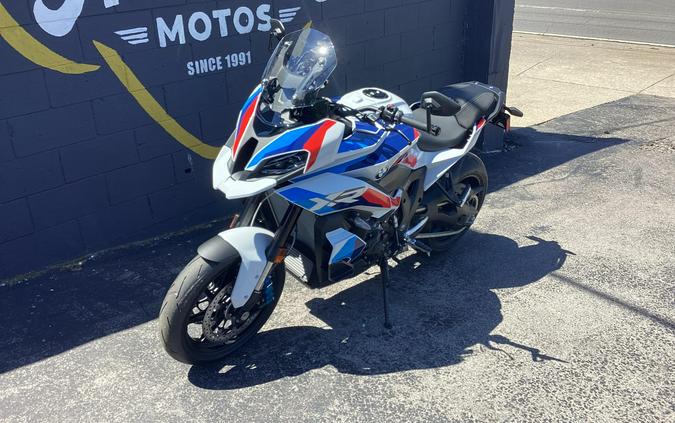 2026 BMW M 1000 XR