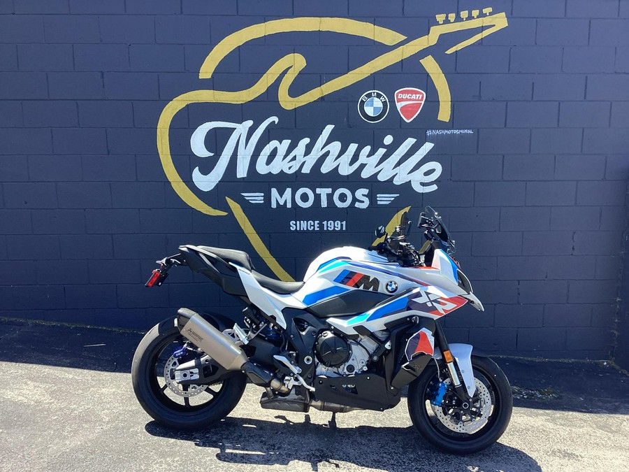 2026 BMW M 1000 XR