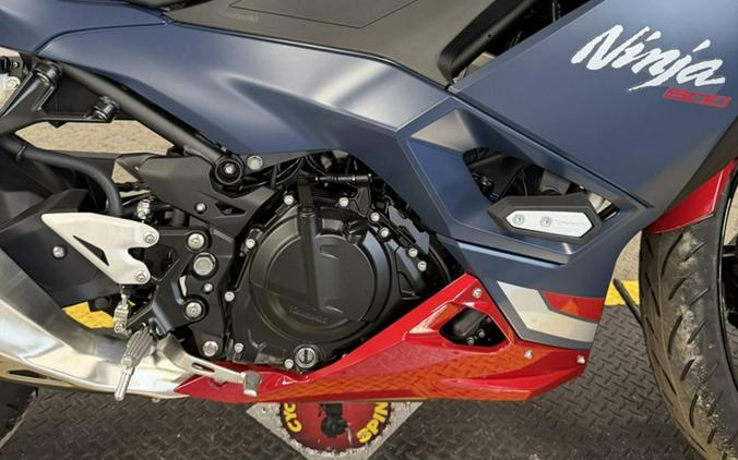 2026 Kawasaki Ninja® 500 SE ABS