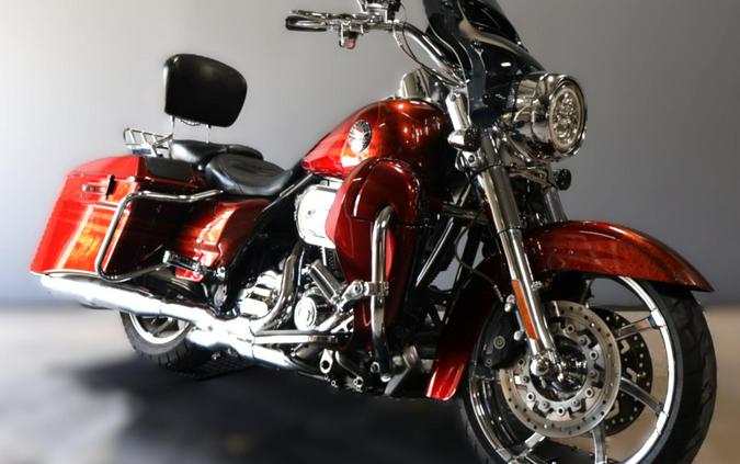 2013 Harley-Davidson CVO Road King FLHRSE5