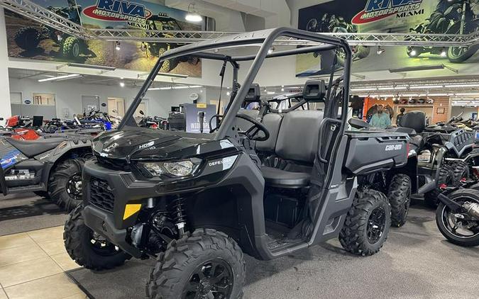 2023 Can-Am® Defender DPS HD10