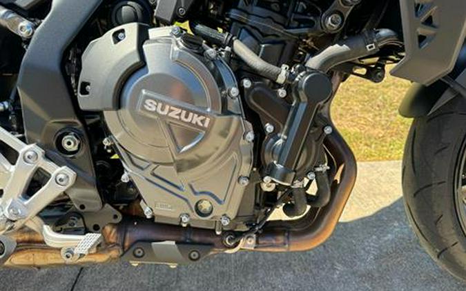 2023 Suzuki GSX-8S