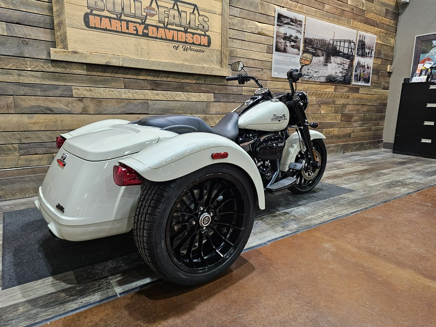 2023 Harley-Davidson Freewheeler