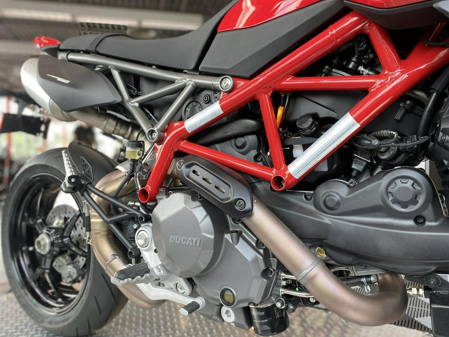 2023 Ducati Hypermotard 950