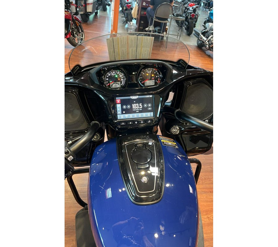 2025 Indian Motorcycle® Challenger® Dark Horse® 112 Springfield Blue