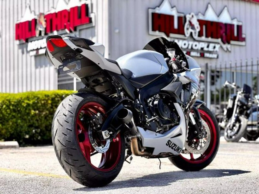 2023 Suzuki GSX-R600