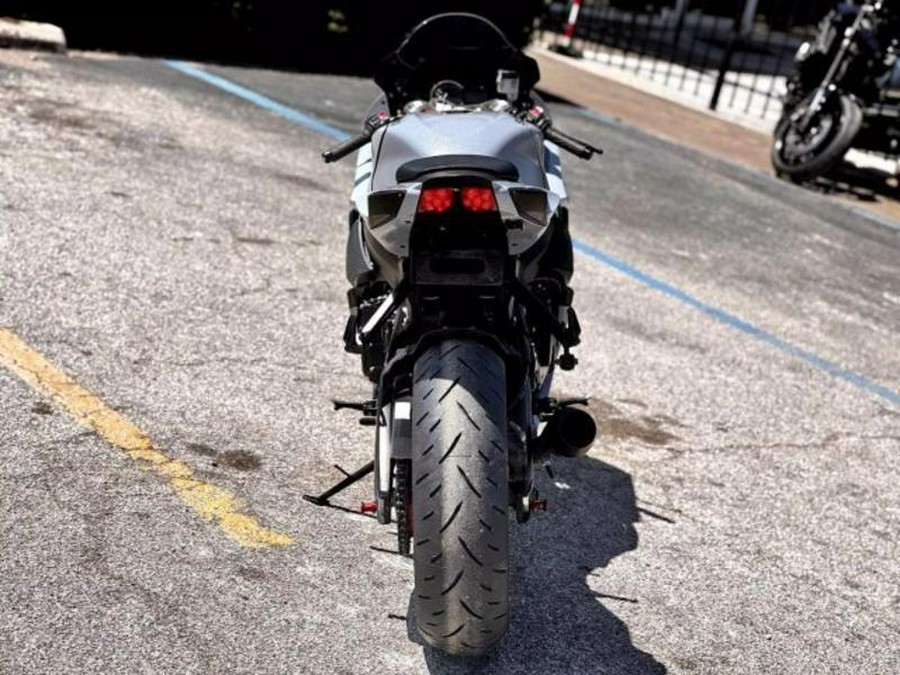 2023 Suzuki GSX-R600