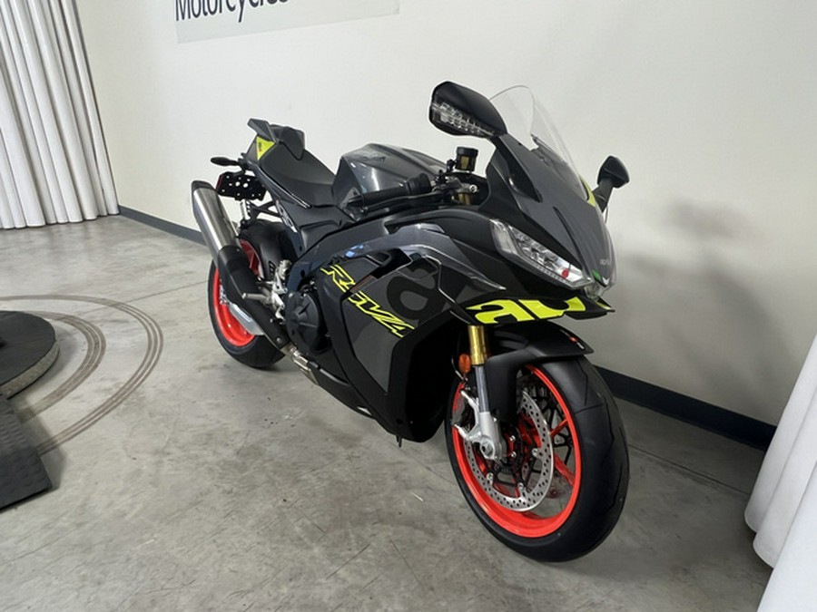 2026 Aprilia RSV4 1100