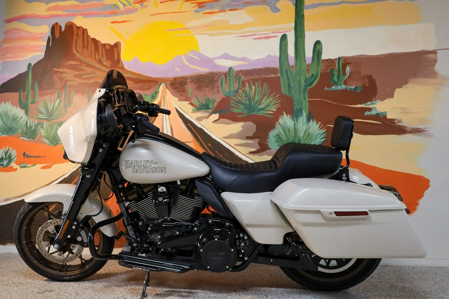 2023 Harley-Davidson FLHXST