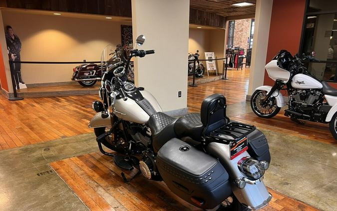 Used 2018 Harley-Davidson Heritage Softail Classic Cruiser Motorcycle For Sale Near Memphis, TN
