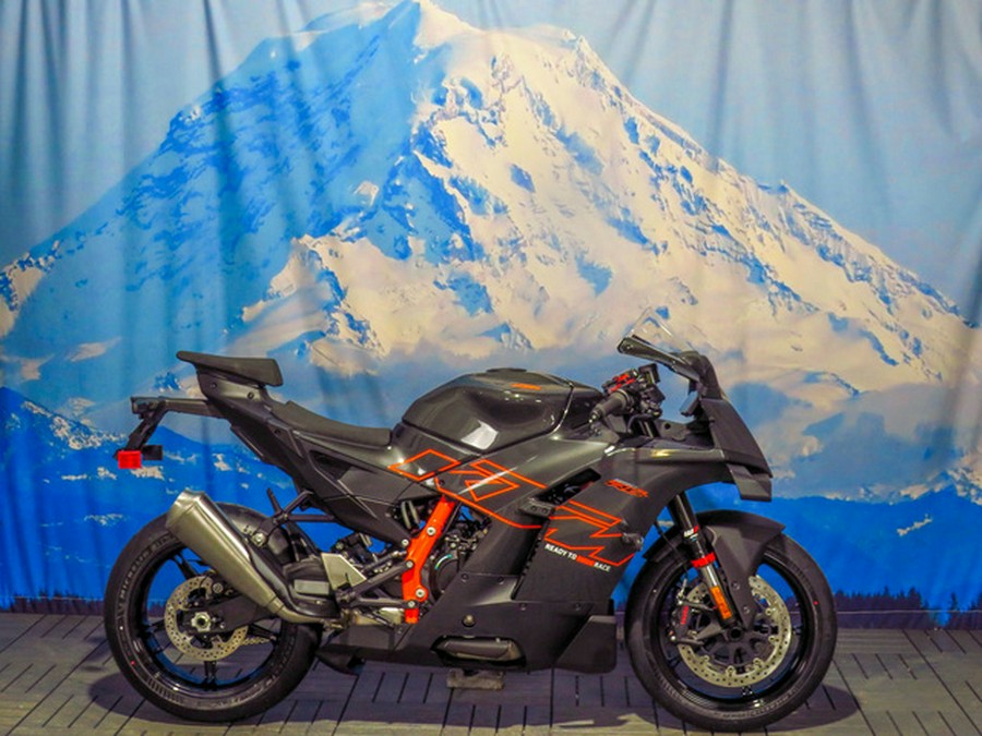 2026 KTM RC 990 R