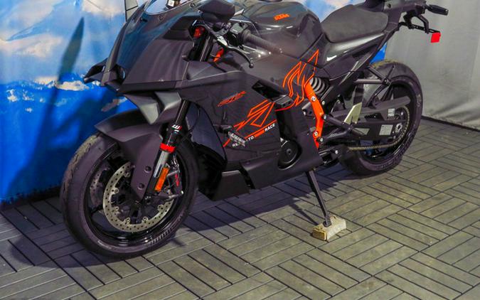 2026 KTM RC 990 R