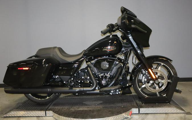 2024 Harley-Davidson Street Glide FLHX
