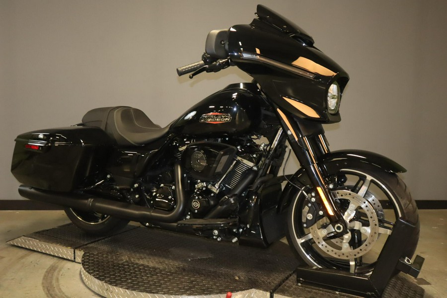 2024 Harley-Davidson Street Glide FLHX