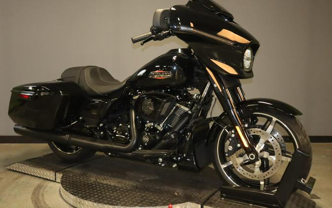 2024 Harley-Davidson Street Glide FLHX