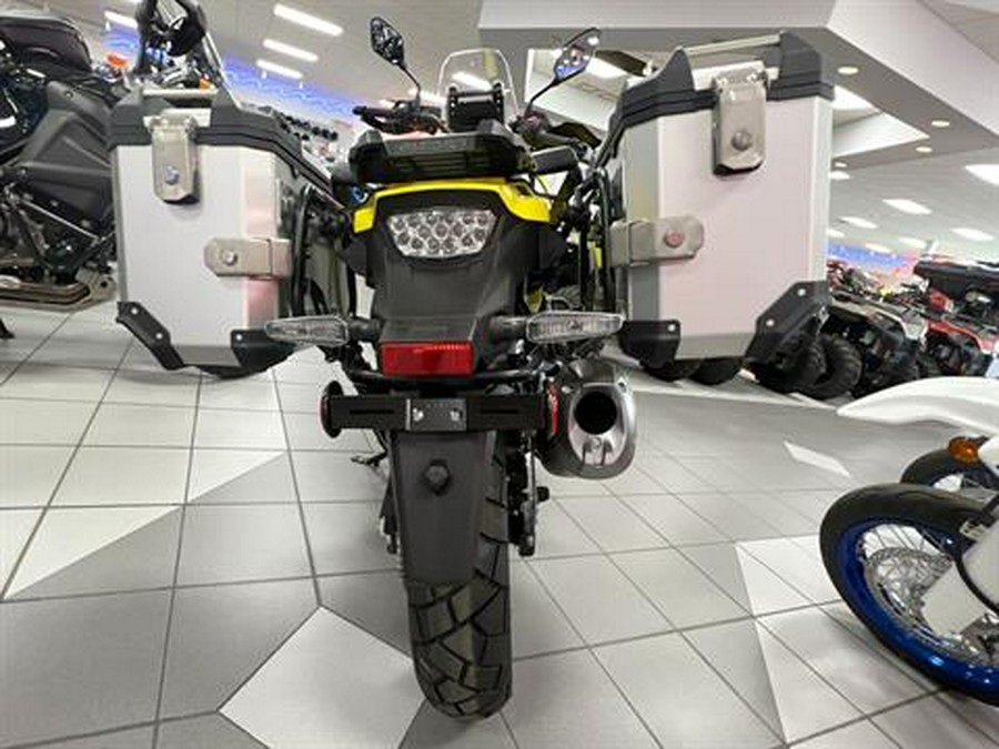 2023 Suzuki V-Strom 1050DE Adventure