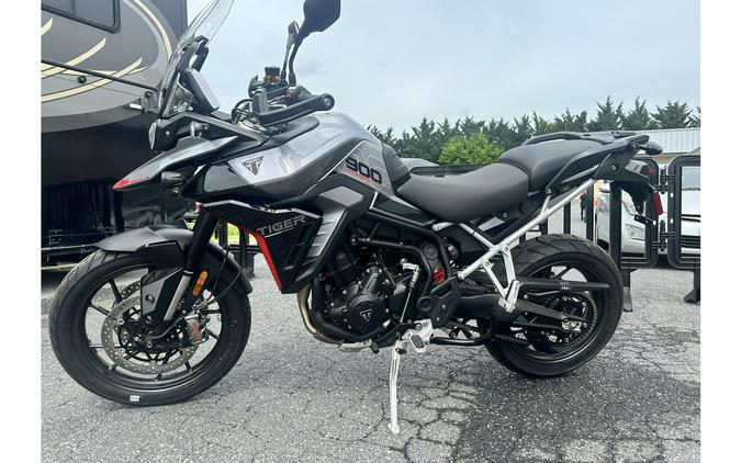 2024 Triumph Tiger 900 GT Pro Review [11 Fast Facts]