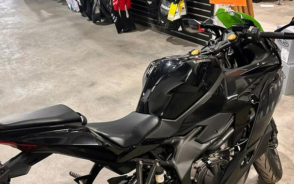 2024 Kawasaki Ninja® ZX™-4R ABS