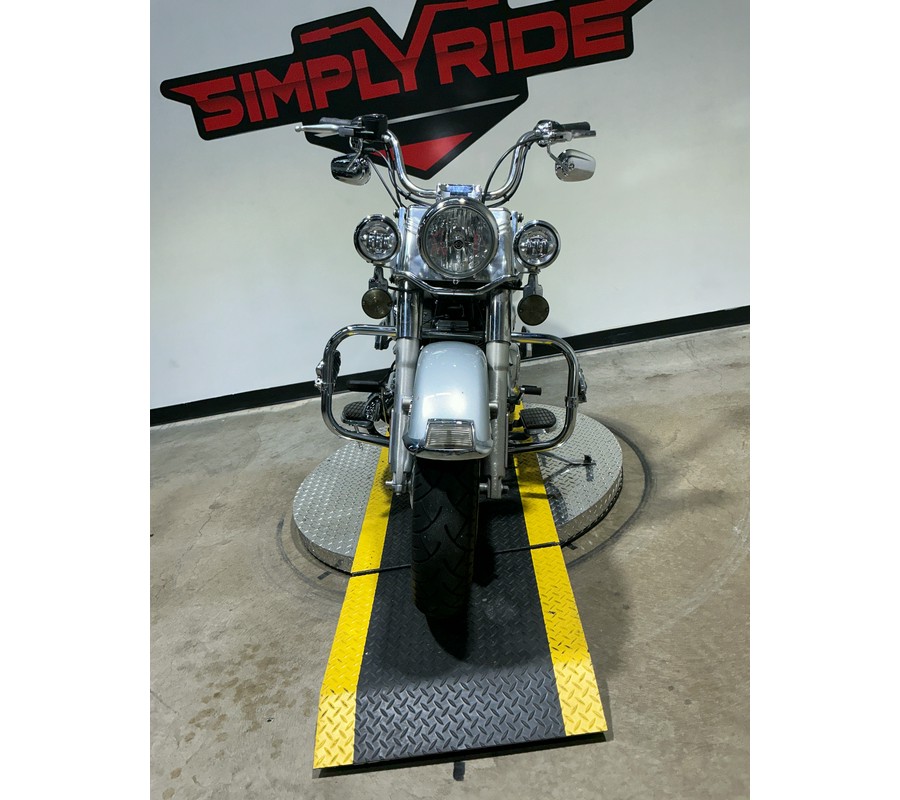 2004 Harley-Davidson FLSTC/FLSTCI Heritage Softail® Classic