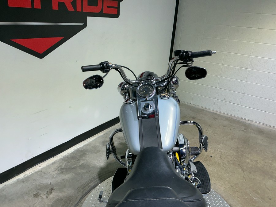 2004 Harley-Davidson FLSTC/FLSTCI Heritage Softail® Classic