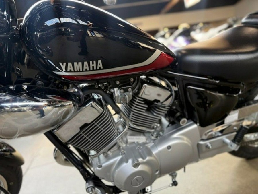 2025 Yamaha XV250S1CB 250
