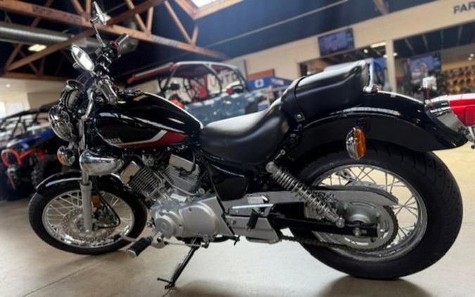2025 Yamaha XV250S1CB 250