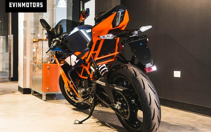 2022 KTM RC 390