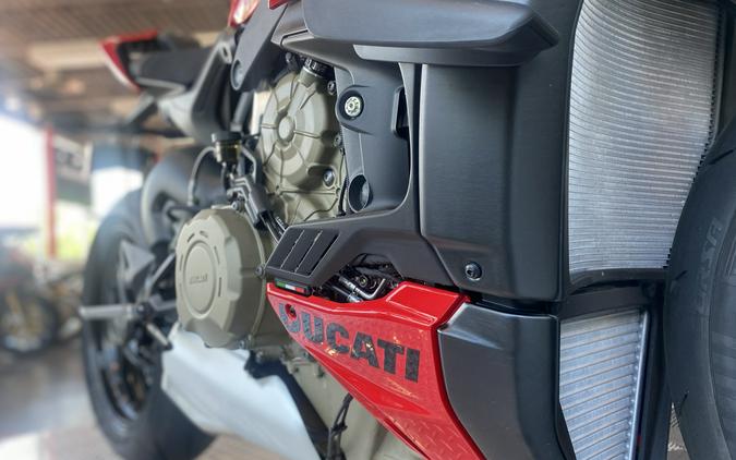 2024 Ducati Streetfighter V4