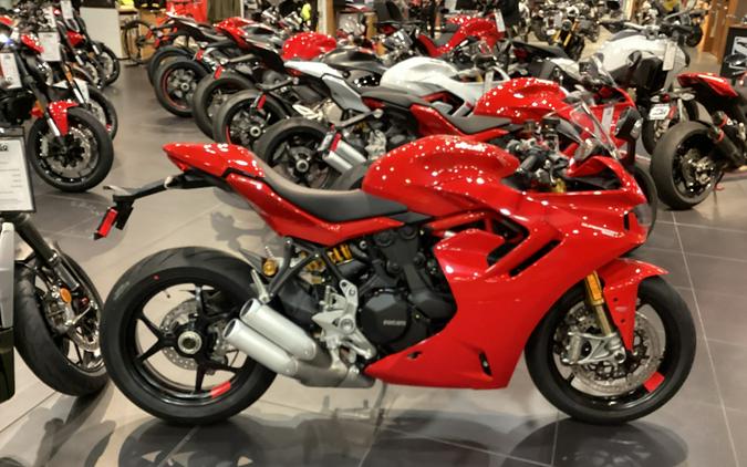 2024 Ducati SuperSport